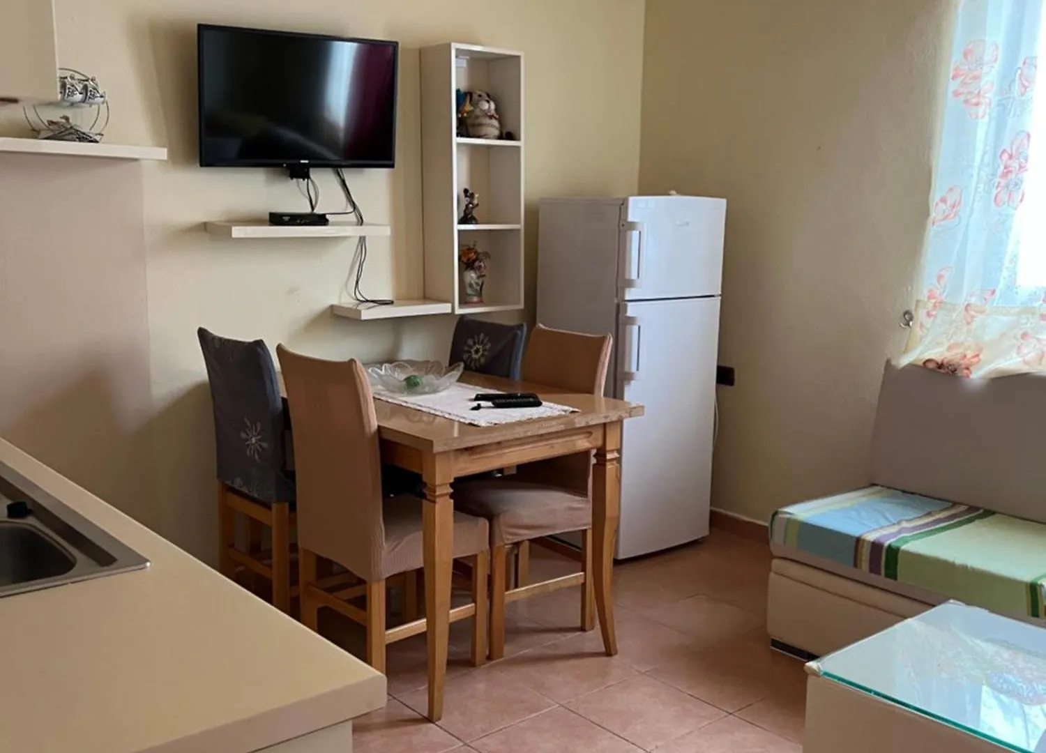 Vila Memçaj 23 Velipojë